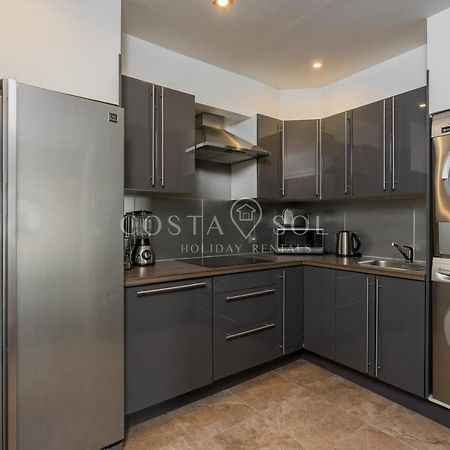Puerto Marina-Benalmadena Luxury Apartment Dentro De La Isla Extérieur photo