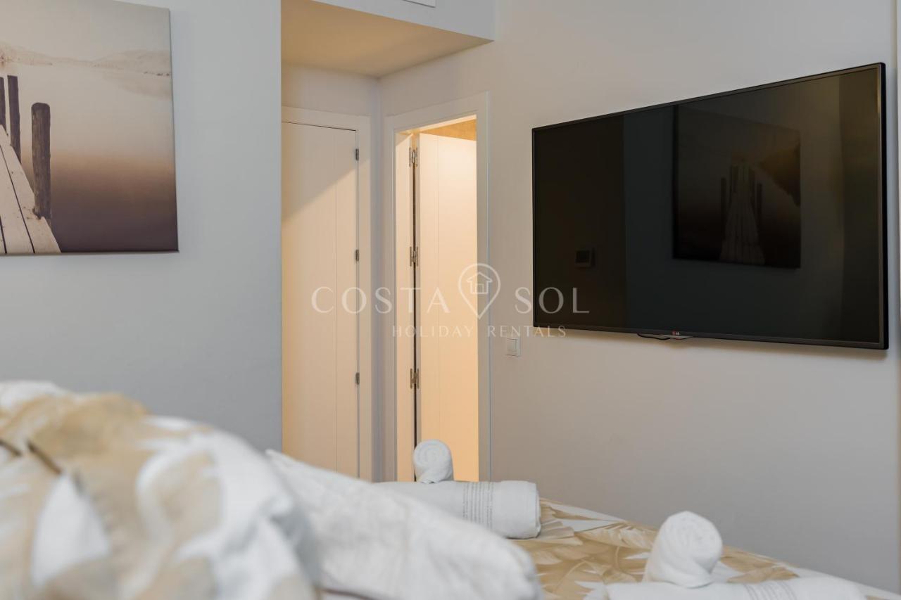 Puerto Marina-Benalmadena Luxury Apartment Dentro De La Isla Extérieur photo